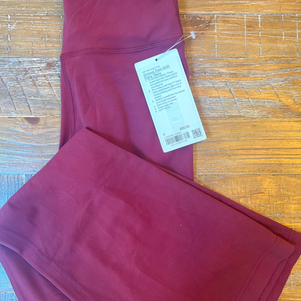 Lulu lemon brand new with tags groove pant